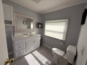 859 Washington St, Easton, MA à louer Photo intérieure- Image 1 de 11