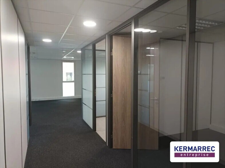 Bureau dans Nantes à louer - Photo du bâtiment - Image 2 de 6