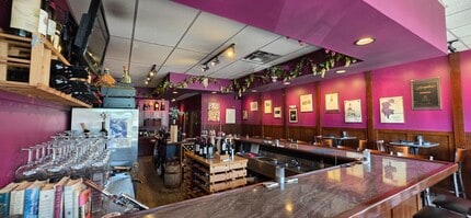 1028 Route 146, Clifton Park, NY for lease Interior Photo- Image 2 of 33