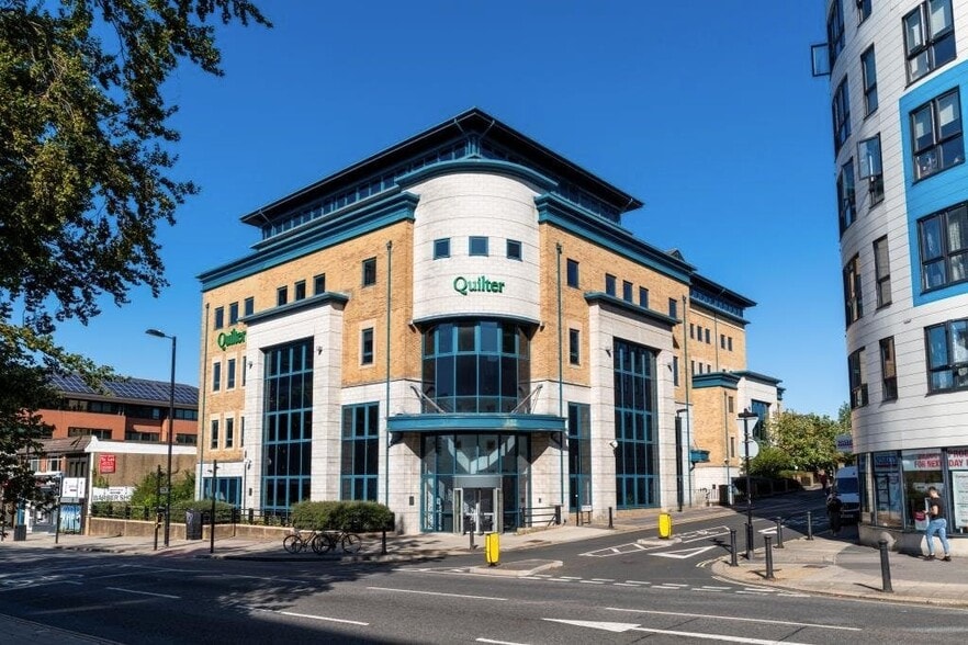 69-81 Commercial Rd, Southampton for lease - Building Photo - Image 1 of 4