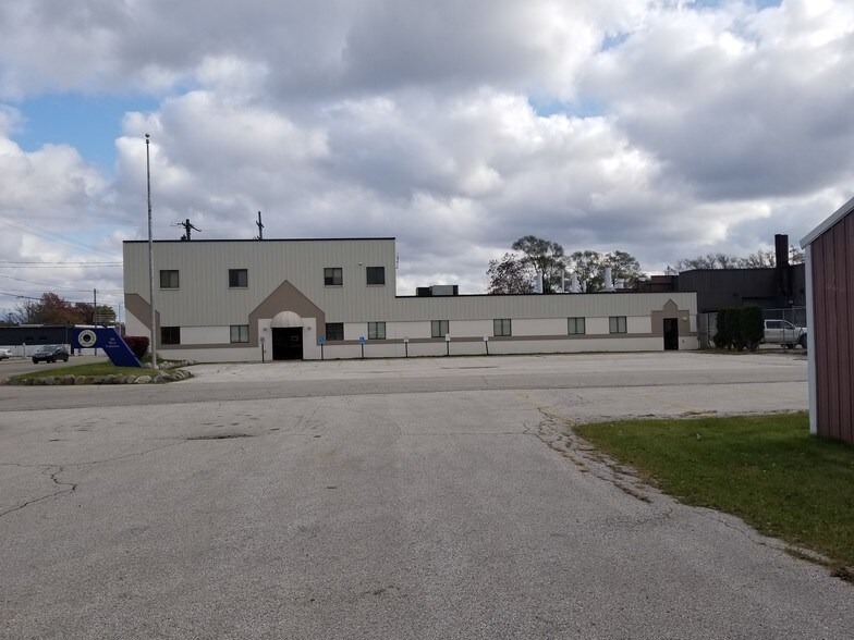 721 W Laketon Ave, Muskegon, MI à louer - Photo du bâtiment - Image 2 de 6