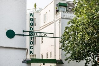 Plus de détails pour 36 Woodstock Grove, Londres - Bureau à louer