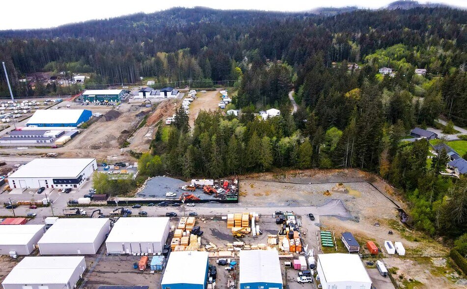 7450 Butler Rd, Sooke, BC à vendre - Photo du bâtiment - Image 2 de 3