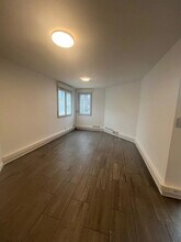 1 Rue De La Garenne, Bry-sur-Marne for lease Interior Photo- Image 1 of 4