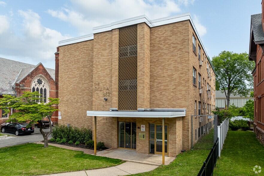 862 Asylum Ave, Hartford, CT à vendre - Photo principale - Image 1 de 17