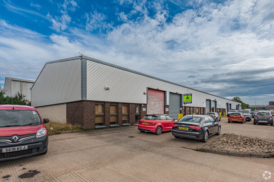 Pitmedden Rd, Dyce à louer - Photo du bâtiment - Image 2 de 2