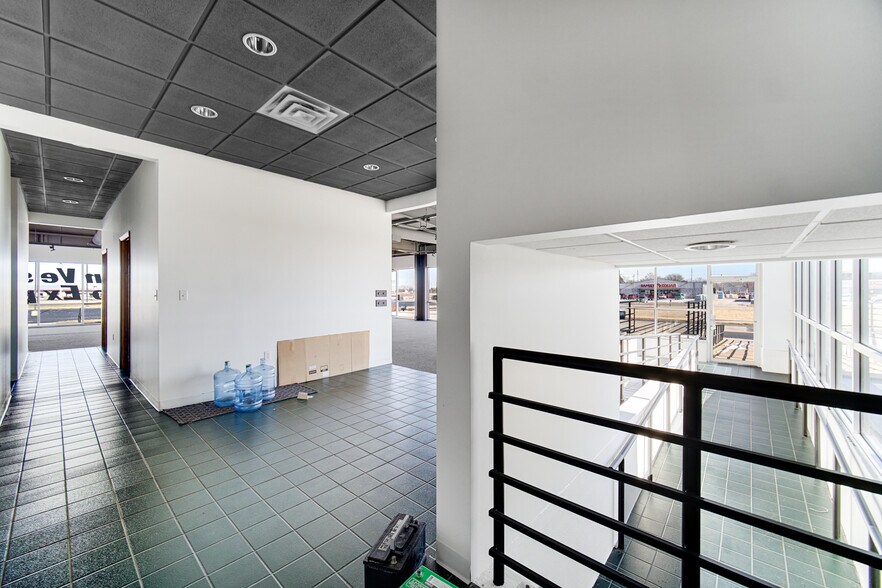 101 Watters Dr, Dwight, IL à vendre - Photo intérieure - Image 3 de 43