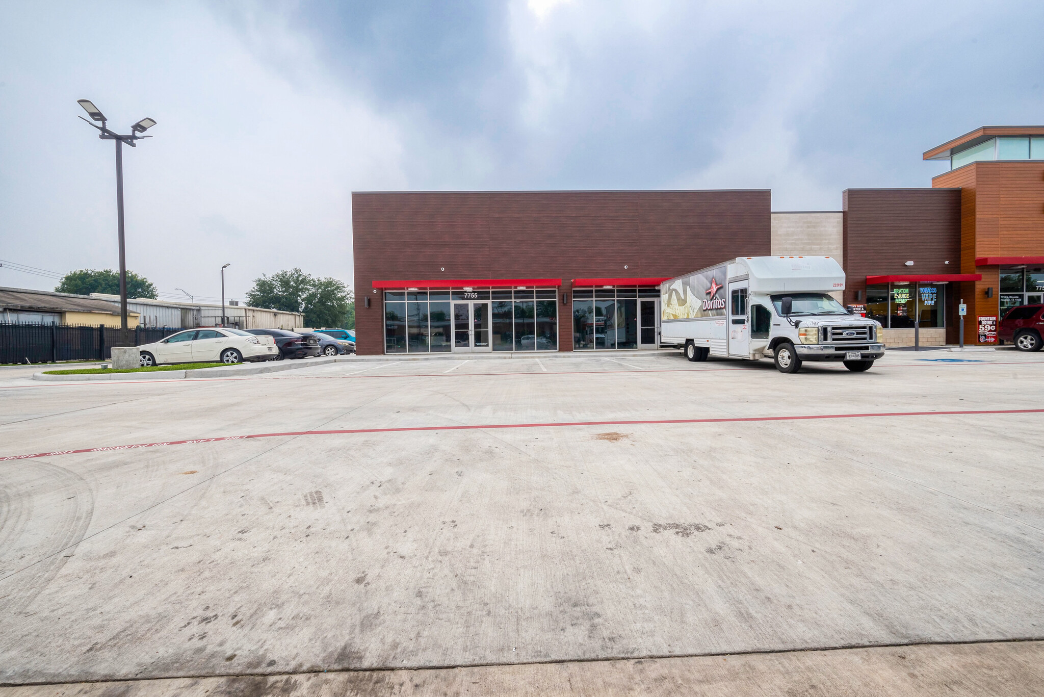 7759 N Wayside Dr, Houston, TX for lease Building Photo- Image 1 of 33