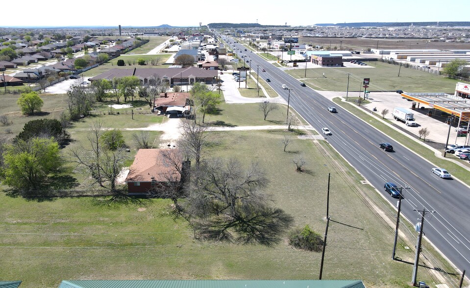 3904 Clear Creek Rd, Killeen, TX for sale - Building Photo - Image 3 of 5