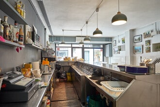 Commerce de détail dans Barcelone, Barcelona à louer Photo intérieure- Image 2 de 19