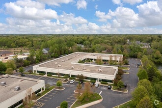 9014 Heritage Pky, Woodridge, IL - Aerial  map view - Image1