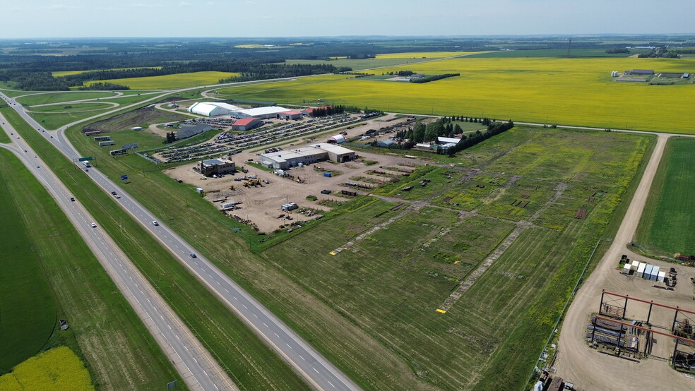 430077 Range 261 rd, Ponoka, AB for sale - Aerial - Image 2 of 3