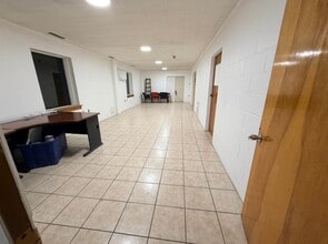 50 Thomaston Rd, Litchfield, CT for lease Interior Photo- Image 2 of 2