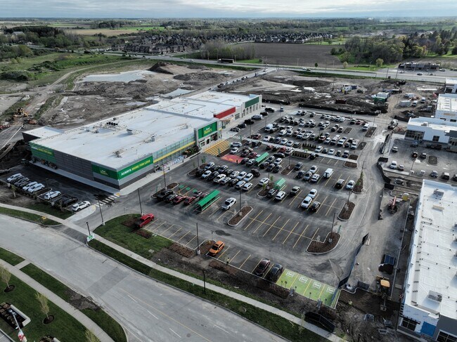 Plus de détails pour 1300 Fanshawe Park Rd E, London, ON - Commerce de détail à louer