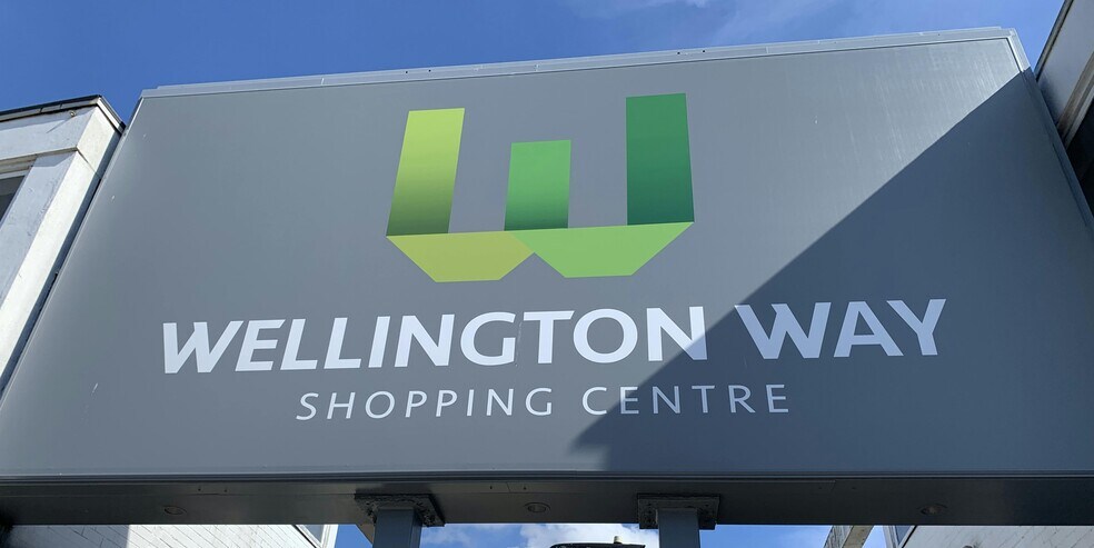 18-21 Wellington Way, Waterlooville à louer - Photo du bâtiment - Image 3 de 4