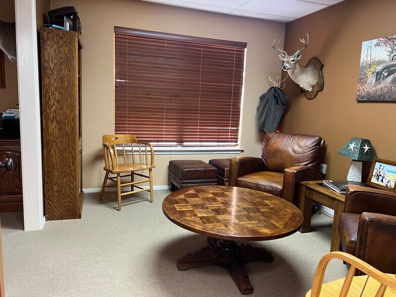 13740 Research Blvd, Austin, TX à vendre - Photo du bâtiment - Image 3 de 6