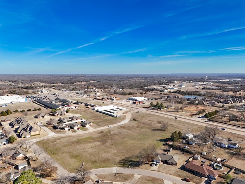 00 Eastgate Dr, Seminole, OK for sale - Aerial - Image 2 of 6