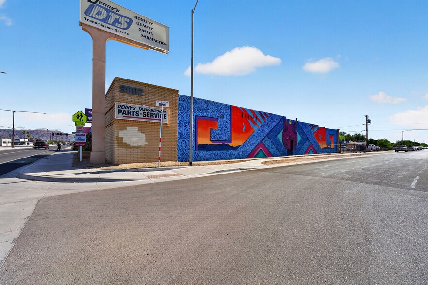 3902 S Central Ave, Phoenix, AZ à vendre - Photo du bâtiment - Image 2 de 28