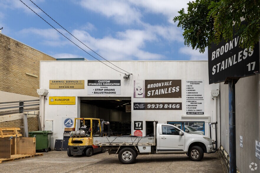17 Chard Rd, Brookvale for sale - Building Photo - Image 1 of 8