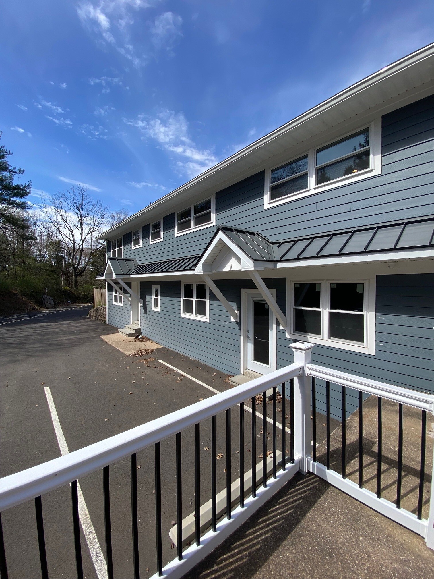 1087 Taylorsville Rd, Washington Crossing, PA à louer Photo du bâtiment- Image 1 de 6
