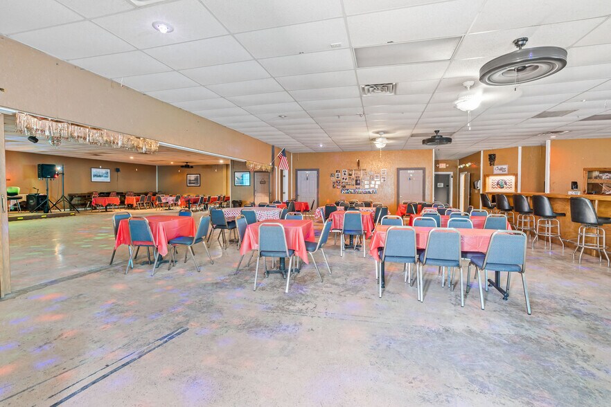5810 US Highway 259 N, Naples, TX à vendre - Photo du bâtiment - Image 2 de 26