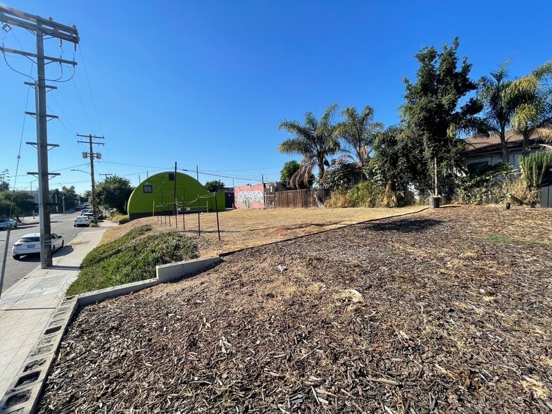 3193 Imperial Ave, San Diego, CA for lease - Building Photo - Image 2 of 13