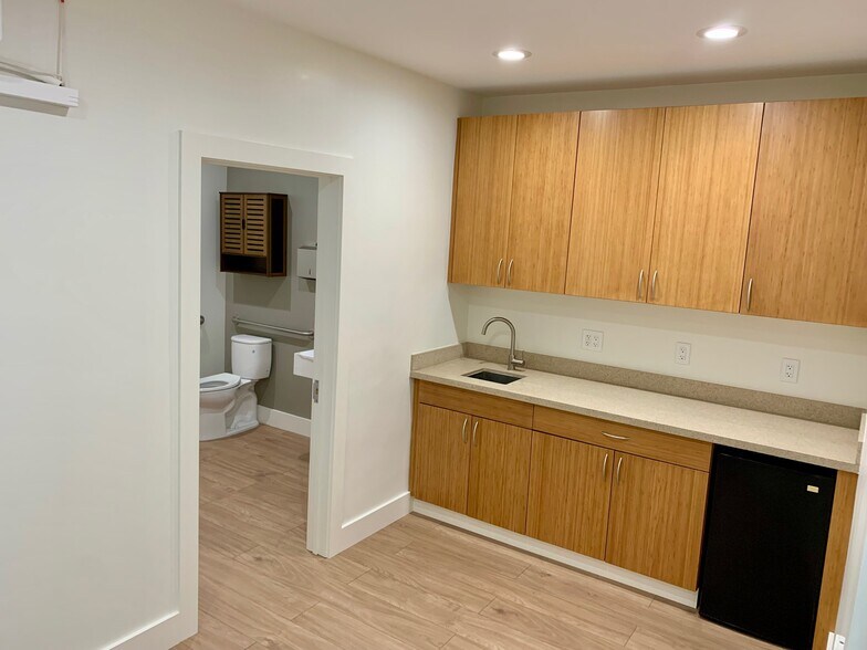 2130 4th St, San Rafael, CA à louer - Photo intérieure - Image 3 de 13