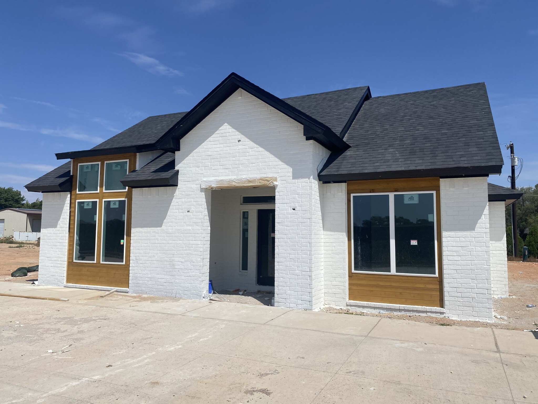 11702 Frankford Ave, Lubbock, TX for lease Primary Photo- Image 1 of 15