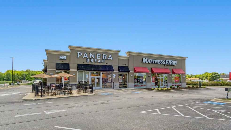 38295-38305 Chestnut Ridge Rd, Elyria, OH for sale - Building Photo - Image 2 of 12
