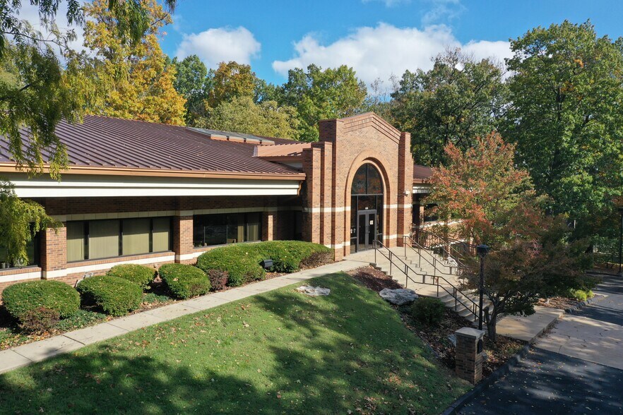 3801 E Sunshine St, Springfield, MO à vendre - Photo du bâtiment - Image 2 de 28