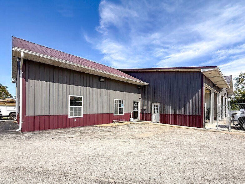 888 Commercial Blvd, Herculaneum, MO à vendre - Photo du bâtiment - Image 2 de 19