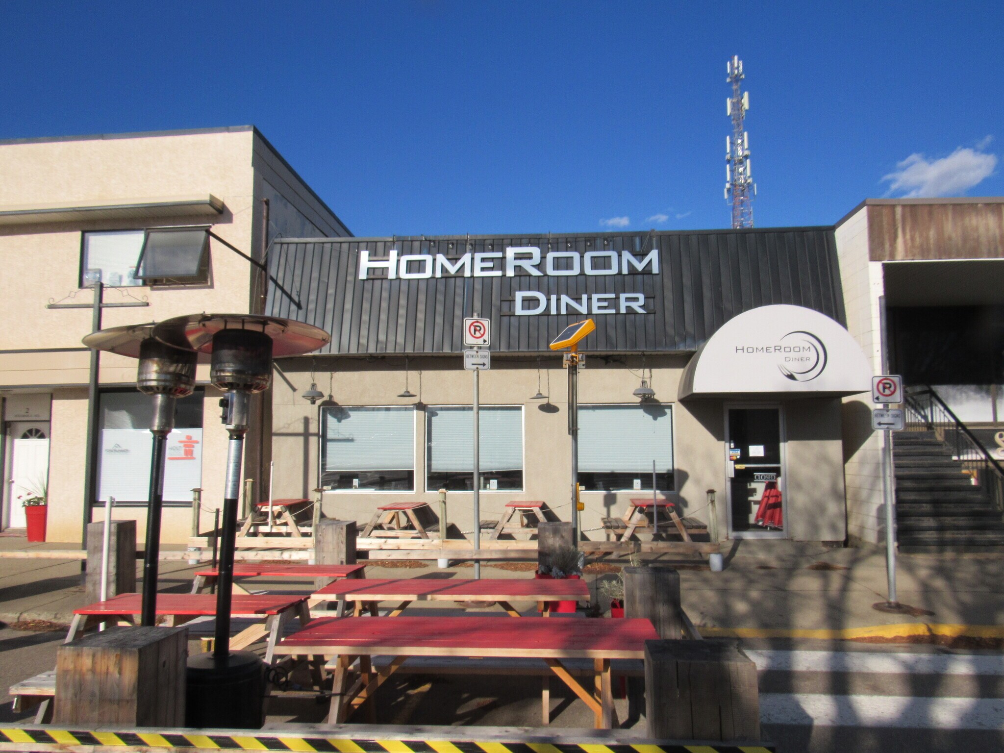 4 Athabasca Av, Devon, AB for sale Primary Photo- Image 1 of 1