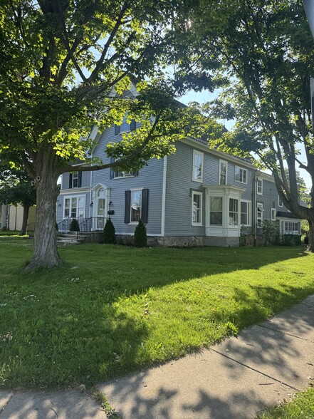 108 Buffalo St, Hamburg, NY for sale - Building Photo - Image 2 of 3
