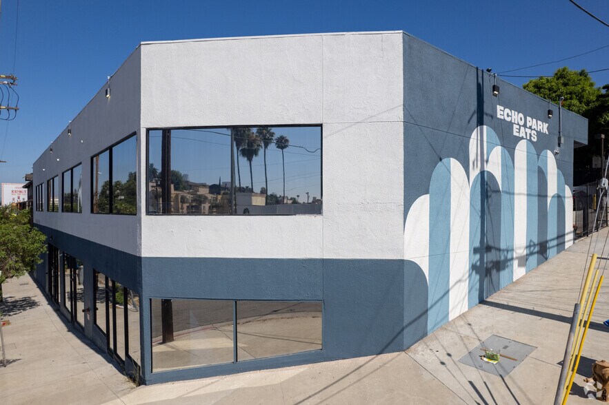 1411 W Sunset Blvd, Los Angeles, CA à louer - Photo du bâtiment - Image 3 de 18