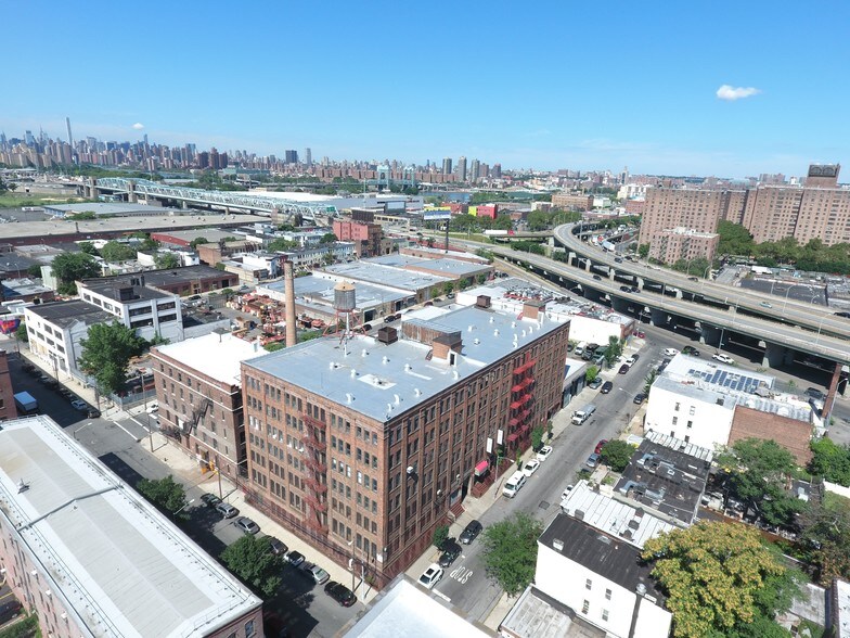 728 E 136th St, Bronx, NY à louer - Aérien - Image 2 de 11