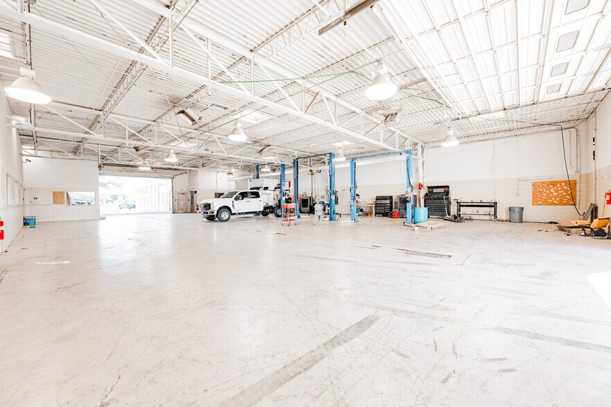 2500 E 8th St, Odessa, TX for sale - Building Photo - Image 2 of 36