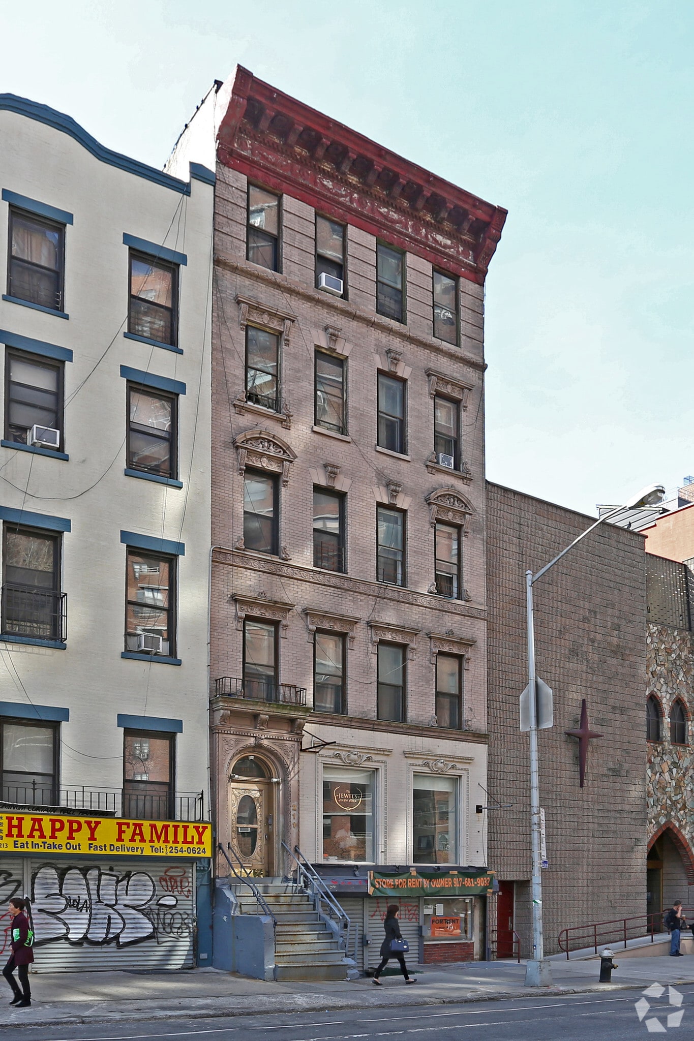 211 E Broadway, New York, NY for lease Primary Photo- Image 1 of 16