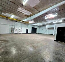 1806-1814 S San Pedro St, Los Angeles, CA à louer Photo intérieure- Image 2 de 4