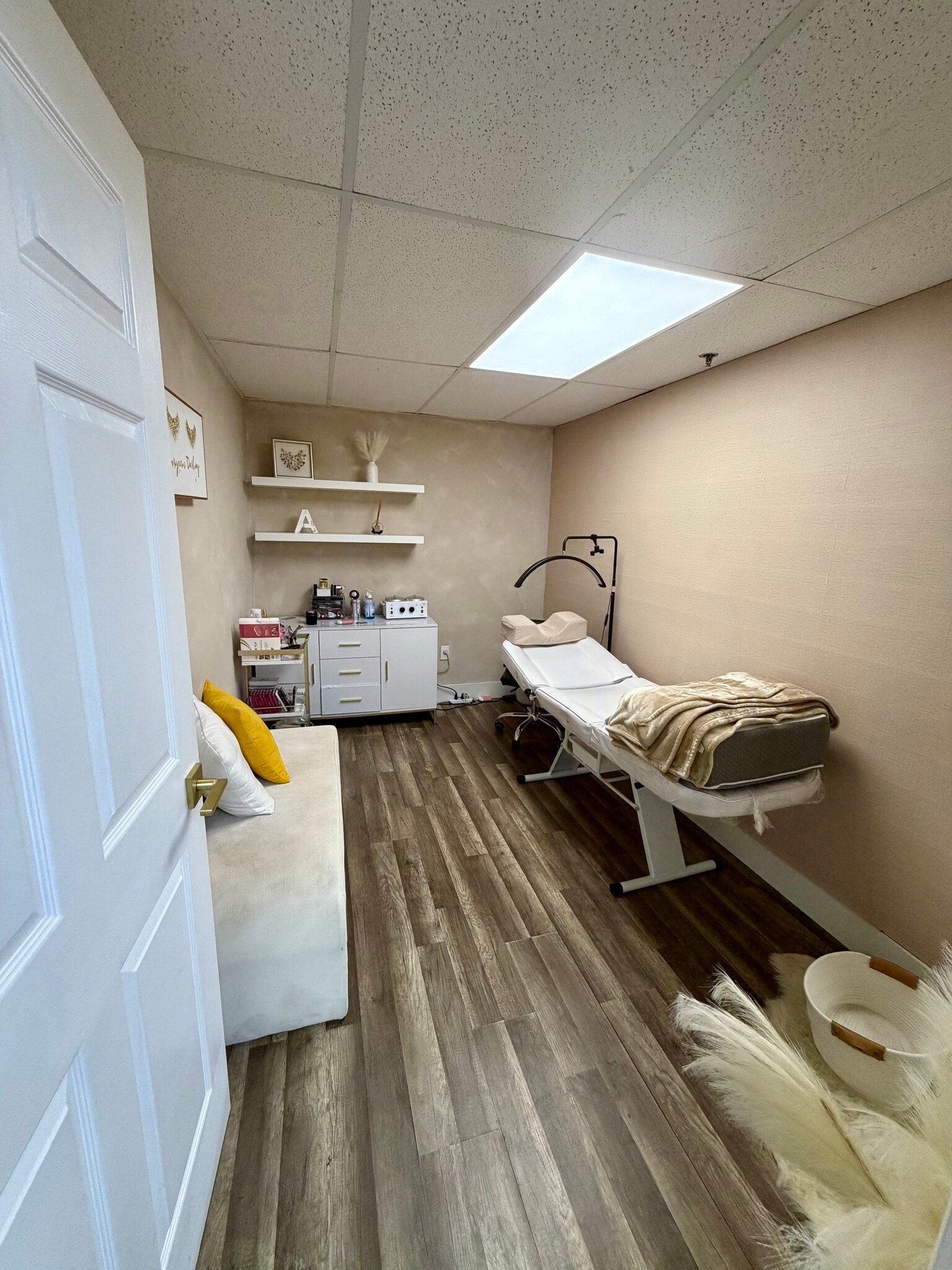 7500 NW 25th St, Miami, FL for sale Interior Photo- Image 1 of 3