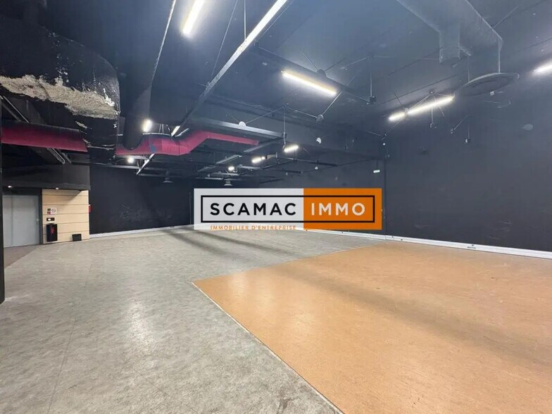 Industrial in Ivry-sur-Seine for lease - Interior Photo - Image 2 of 9