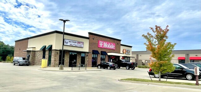 More details for 116-118 E Loop 281, Longview, TX - Retail for Lease