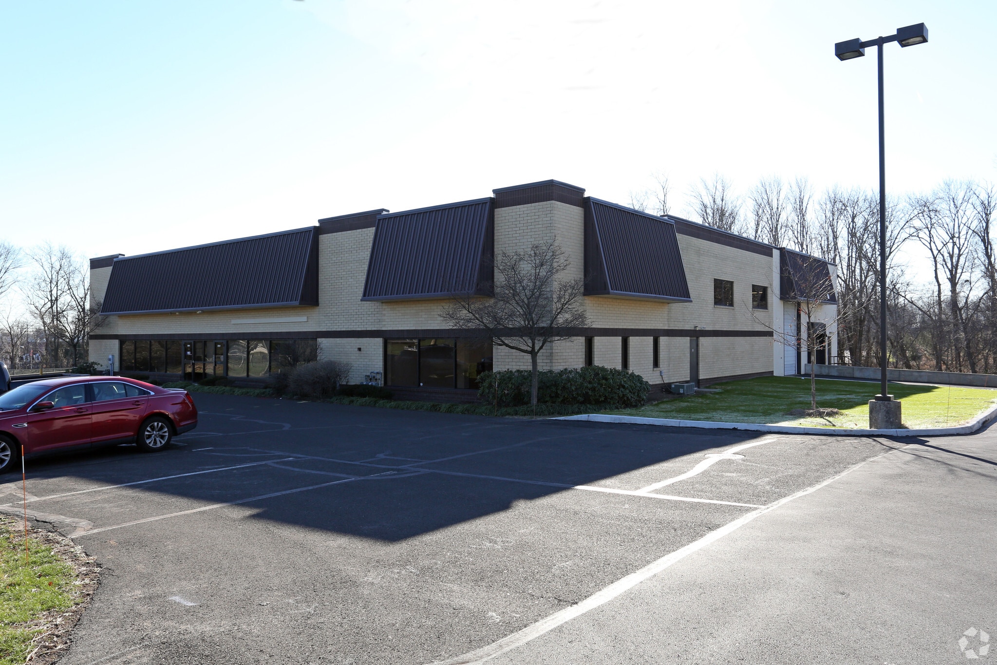 2051-2061 Potshop Ln, East Norriton Township, PA for lease Primary Photo- Image 1 of 7