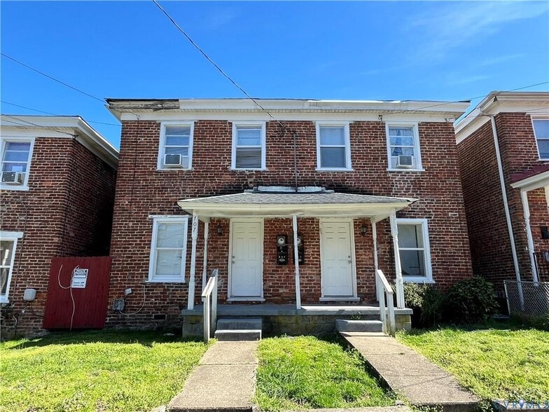 709 Harding St, Petersburg, VA à vendre - Photo principale - Image 1 de 1