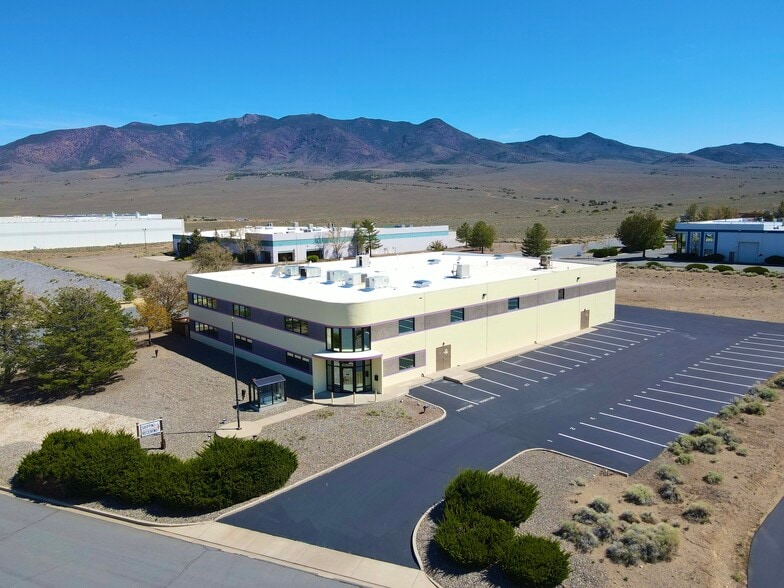 5 Airpark Vista Blvd, Dayton, NV for lease - Building Photo - Image 2 of 16