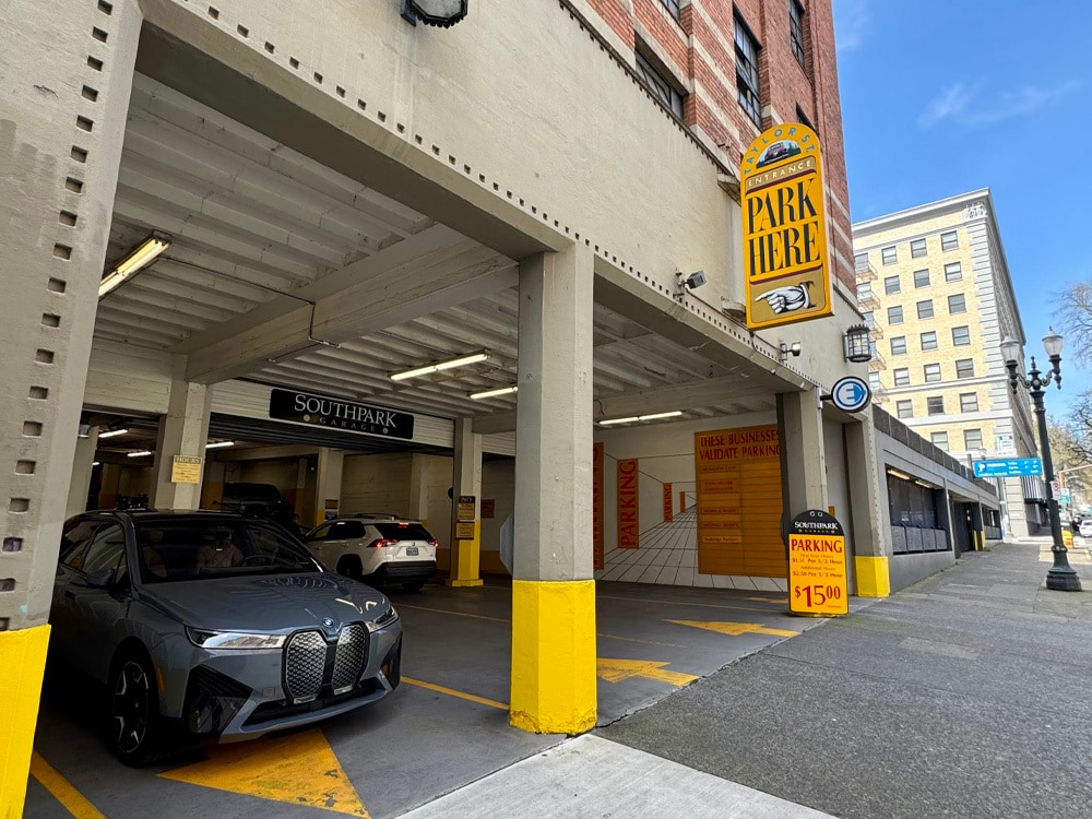 932 SW Taylor St, Portland, OR for lease Building Photo- Image 1 of 5