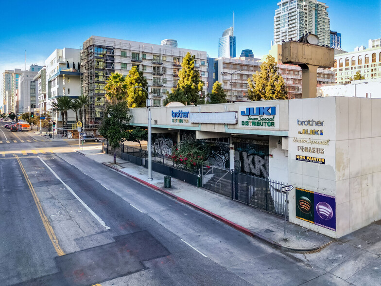 940 S Hill St, Los Angeles, CA à vendre - Photo du bâtiment - Image 2 de 9