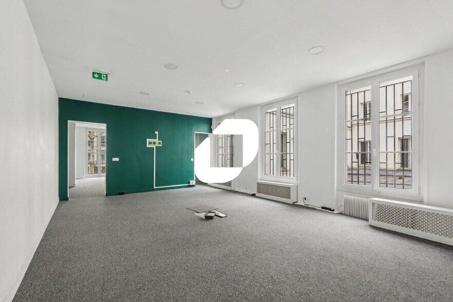 29 Boulevard Saint-Martin, Paris à vendre - Photo du bâtiment - Image 3 de 14