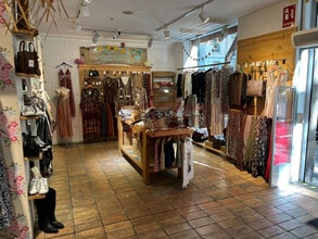 Commerce de détail dans Barcelone, Barcelona à louer Photo intérieure- Image 2 de 6