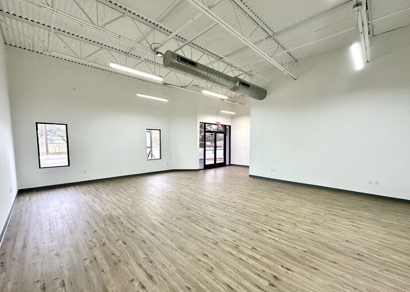 5260 Rittiman Rd, San Antonio, TX à vendre - Photo intérieure - Image 2 de 20