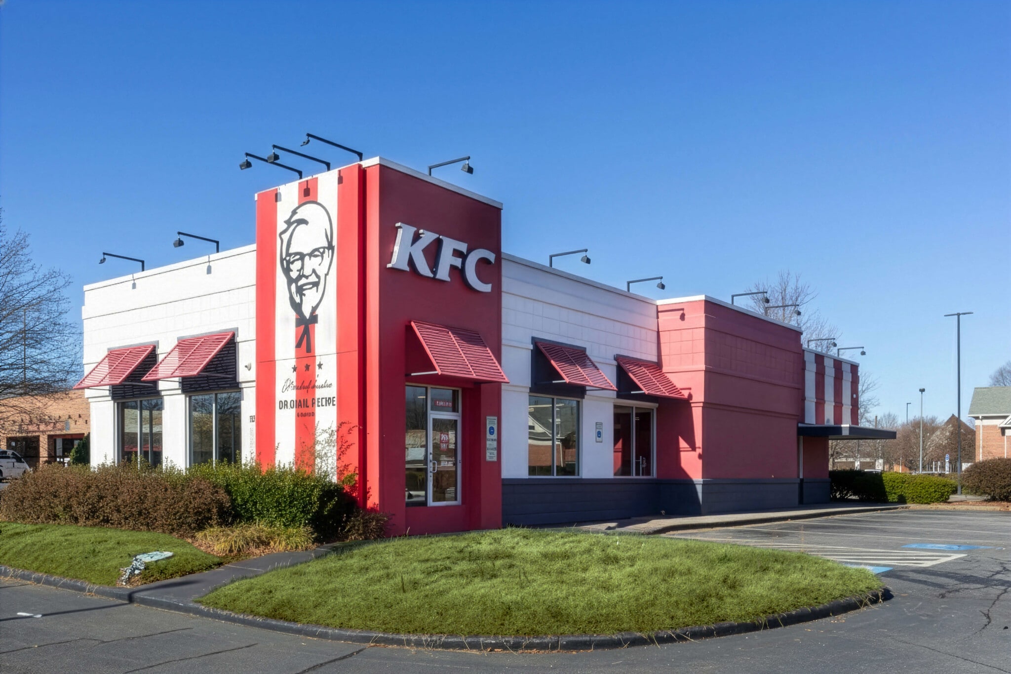 321 E Woodlawn Rd, Charlotte, NC for lease Primary Photo- Image 1 of 7